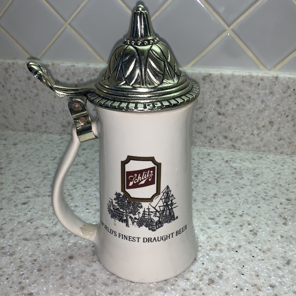 Schlitz Mugs - Picture 2 of 5